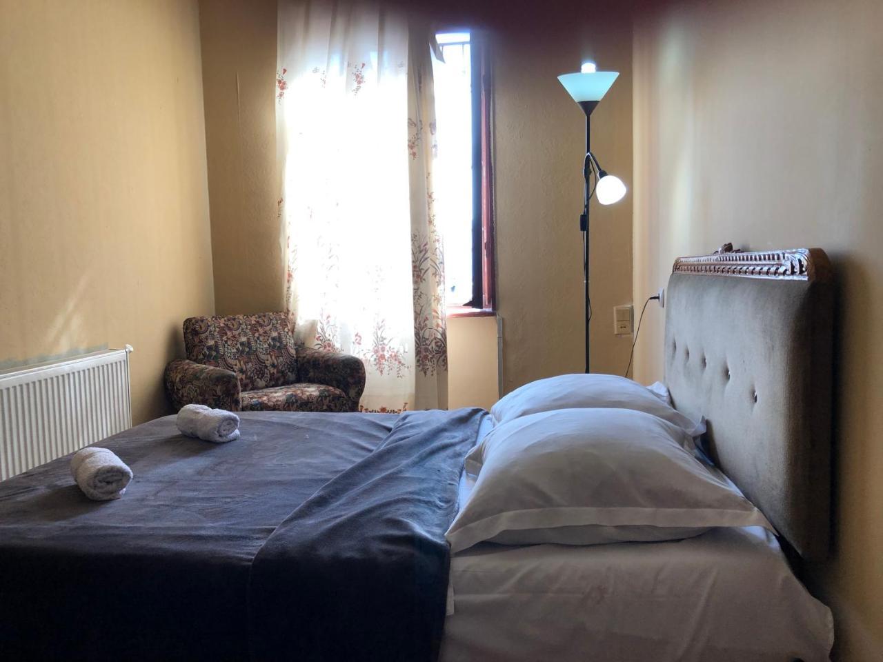 Lucky Family Hotel Tbilisi Bagian luar foto