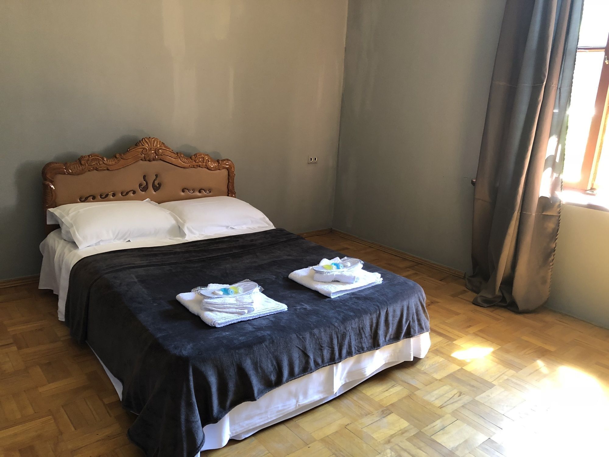 Lucky Family Hotel Tbilisi Bagian luar foto