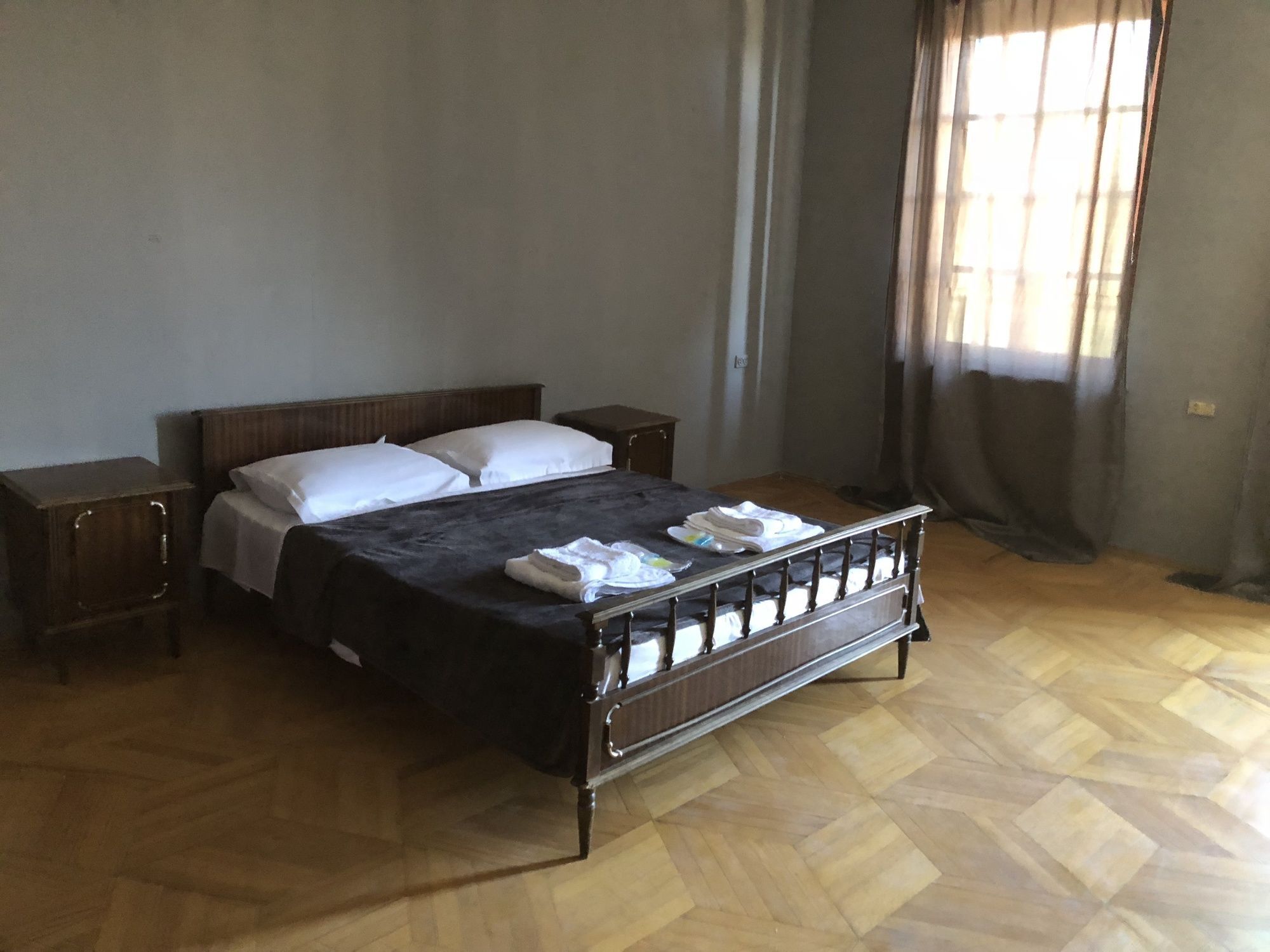 Lucky Family Hotel Tbilisi Bagian luar foto