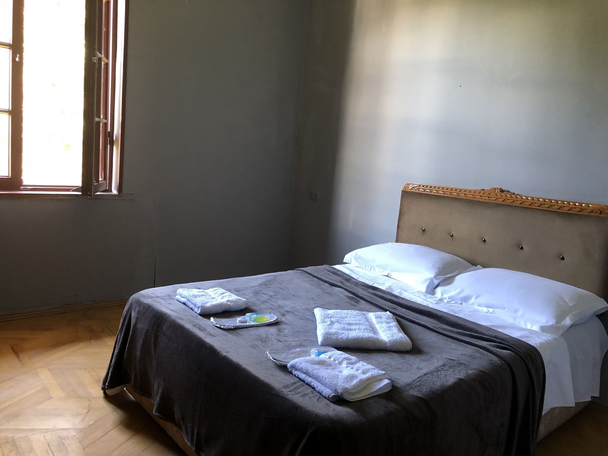 Lucky Family Hotel Tbilisi Bagian luar foto